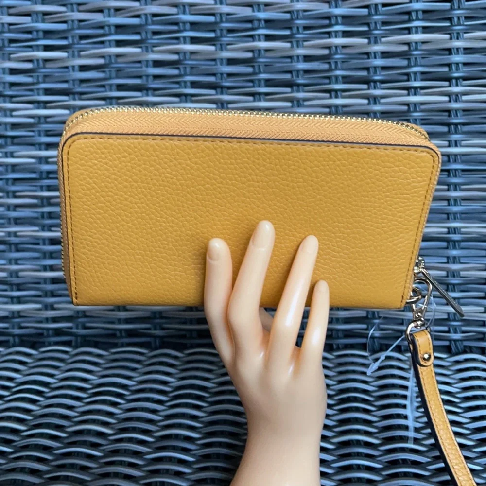 Michael Kors Jet Set Travel Lg Flat Multifunctional Phone Case-Wristlet-Wallet - Picture 15 of 16